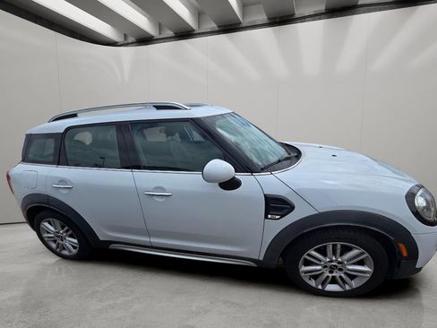 Used 2019 MINI Cooper Countryman w/ Storage Package FWD image 9