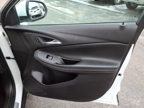 Used 2023 Buick Encore GX Preferred w/ Cold Weather Comfort Package image 25