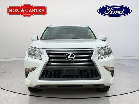 Used 2018 Lexus GX 460 Luxury w/ Preferred Accessory Package AWD/4WD image 2