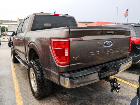 Used 2022 Ford F150 XLT w/ Equipment Group 302A High AWD/4WD image 10