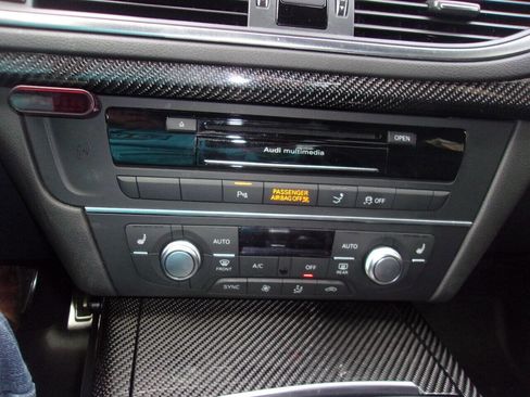 Used 2016 Audi RS 7 Prestige image 22