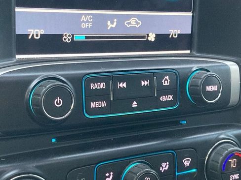 Used 2019 GMC Sierra 3500 SLT w/ Suspension Package, Off-Road image 22