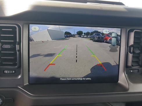 Used 2025 Ford Bronco Big Bend image 10