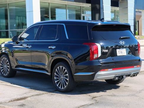 Used 2024 Hyundai Palisade Calligraphy AWD/4WD image 5