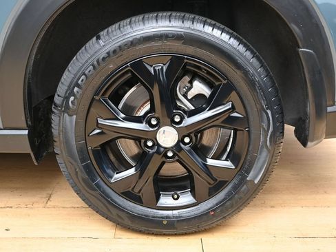 Used 2023 Honda HR-V LX image 10