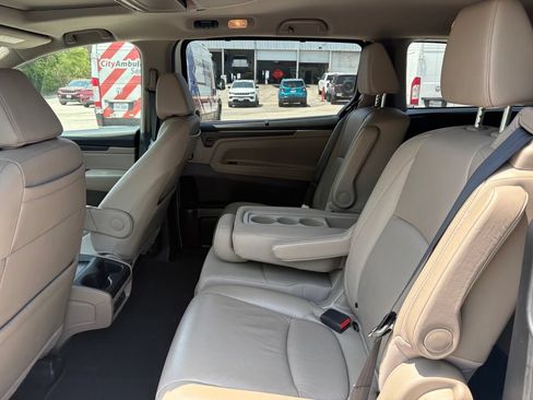 Used 2019 Honda Odyssey EX-L image 12