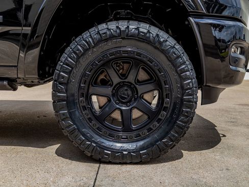 Used 2026 RAM 1500 Laramie w/ Night Edition image 12