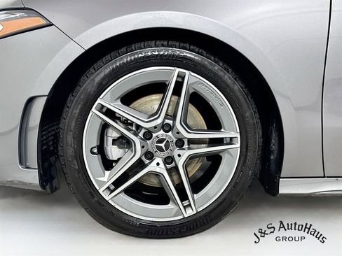 Used 2022 Mercedes-Benz A 220 4MATIC w/ AMG Line image 36
