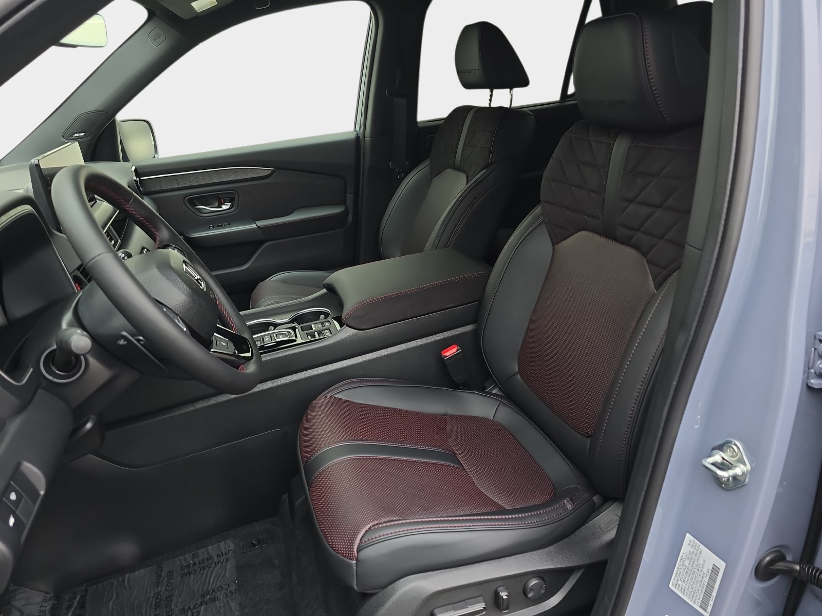 New 2026 Honda Pilot Black Edition image 16
