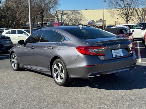 Used 2020 Honda Accord EX image 5
