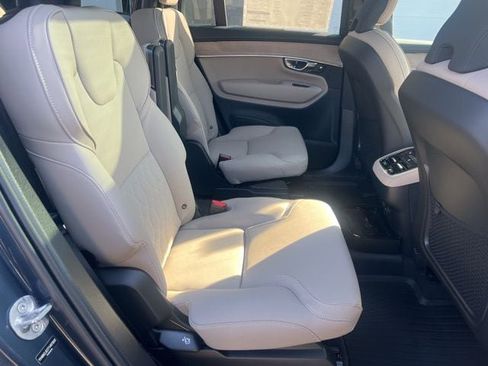 New 2026 Volvo XC90 B6 Plus w/ Protection Package Premier AWD/4WD image 16