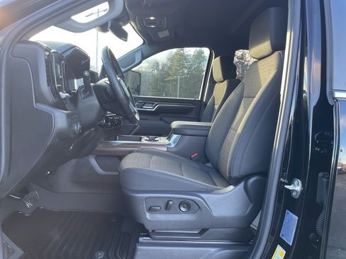 Used 2025 Chevrolet Silverado 2500 LT w/ Z71 Chrome Sport Edition image 31