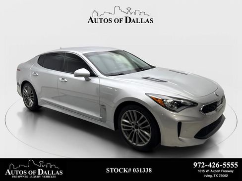 Used 2018 Kia Stinger image 1