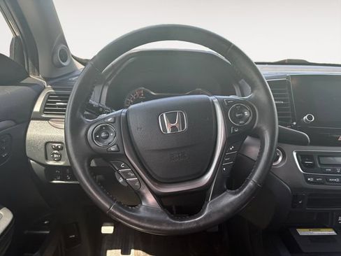 Used 2023 Honda Ridgeline RTL-E image 12