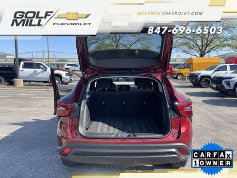 Used 2025 Chevrolet Trax LS w/ LS Convenience Package FWD image 12