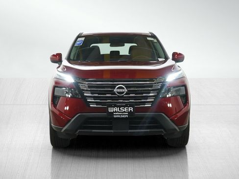 Used 2026 Nissan Rogue SV AWD/4WD image 9