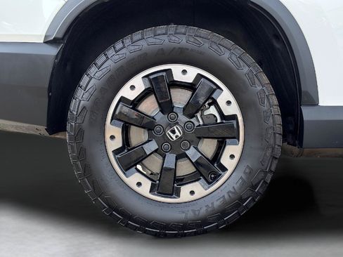 Certified 2026 Honda Passport TrailSport Elite image 11