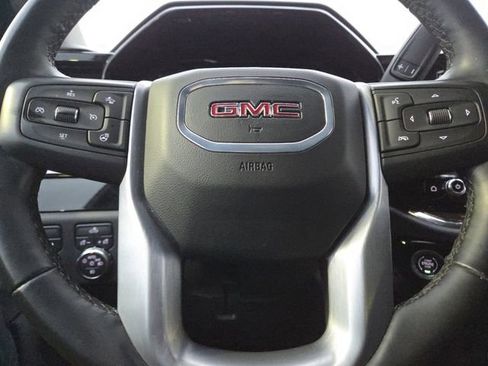 Used 2024 GMC Sierra 1500 Elevation image 31