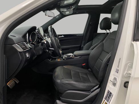 Used 2017 Mercedes-Benz GLE 43 AMG 4MATIC image 31