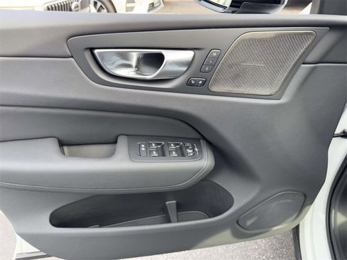 Certified 2026 Volvo XC60 B5 Plus w/ Protection Package Premier image 14