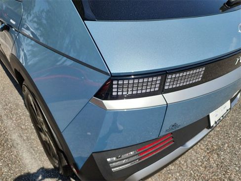 New 2025 Hyundai Ioniq 5 SEL image 7