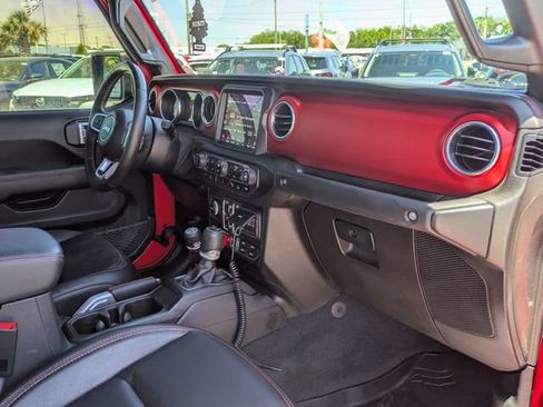 Used 2020 Jeep Gladiator Rubicon AWD/4WD image 29