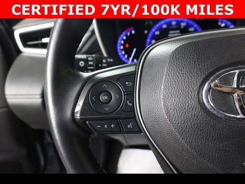 Used 2022 Toyota Corolla Cross XLE image 15