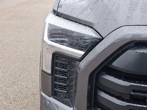 New 2026 Toyota Tundra SR5 AWD/4WD image 9