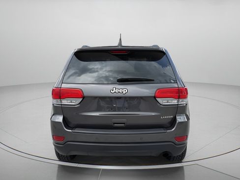 Used 2019 Jeep Grand Cherokee Laredo RWD image 4
