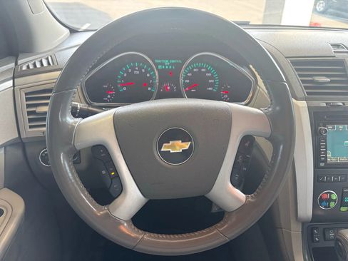 Used 2012 Chevrolet Traverse LT image 10
