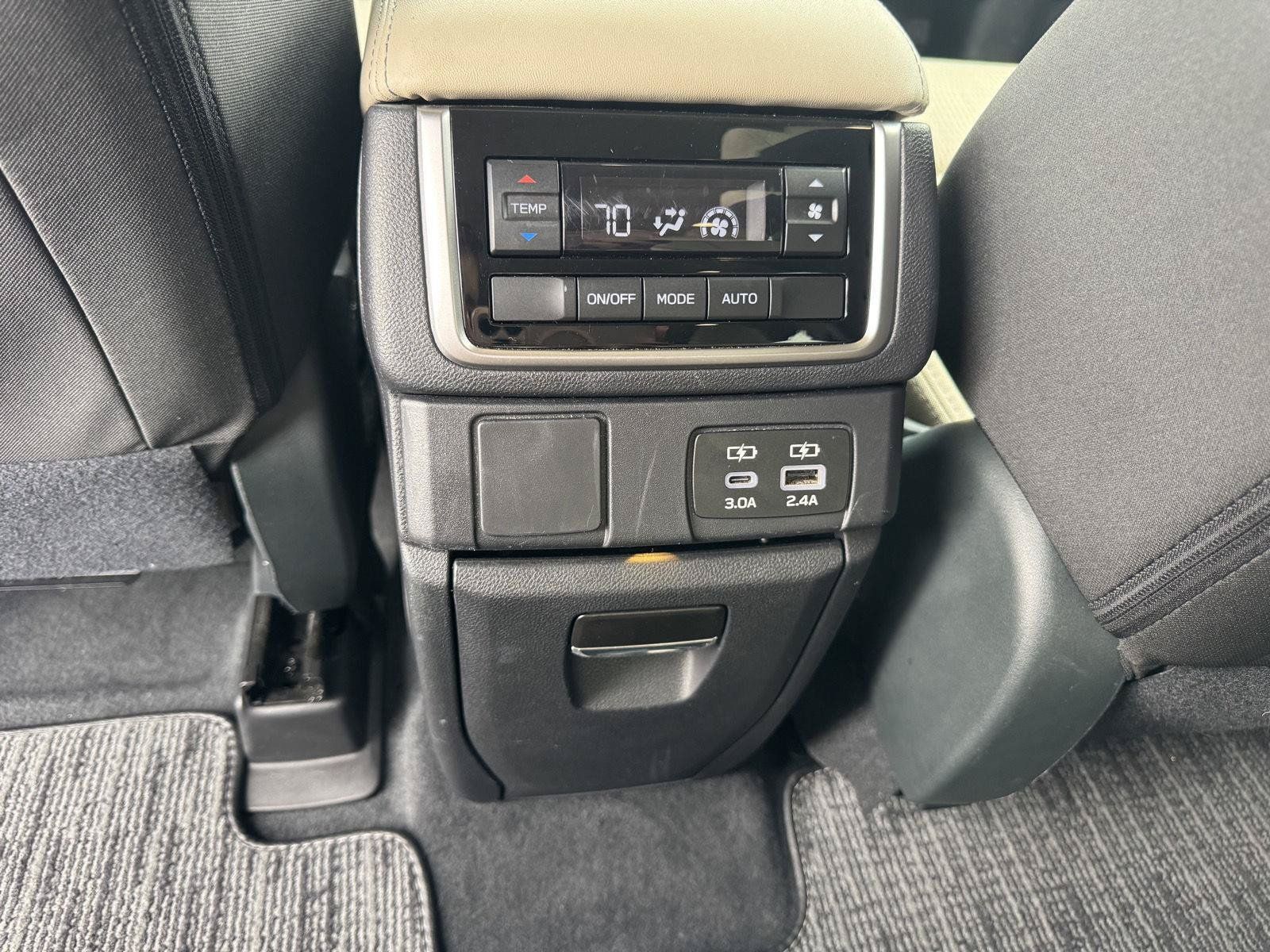 Used 2025 Subaru Ascent Premium AWD/4WD image 29