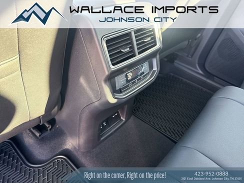 New 2026 Volkswagen Atlas Peak Edition AWD/4WD image 29