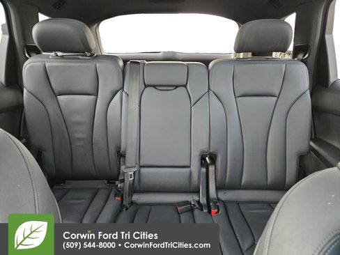 Used 2022 Audi Q7 2.0T Premium image 37