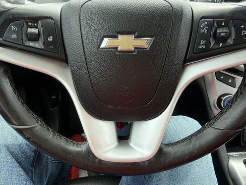 Used 2017 Chevrolet Sonic Premier FWD image 11