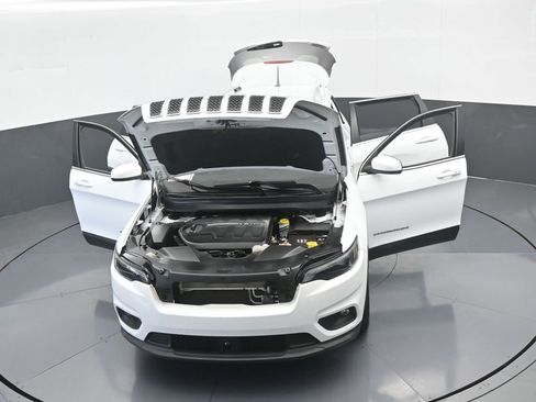 Used 2021 Jeep Cherokee Latitude Lux w/ Comfort/Convenience Group image 69