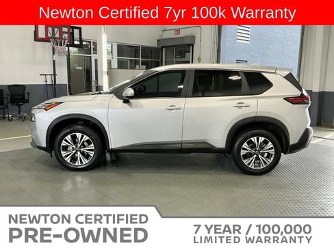 Used 2023 Nissan Rogue SV FWD image 18
