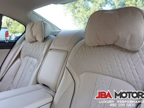 Used 2018 BMW 750i RWD image 26
