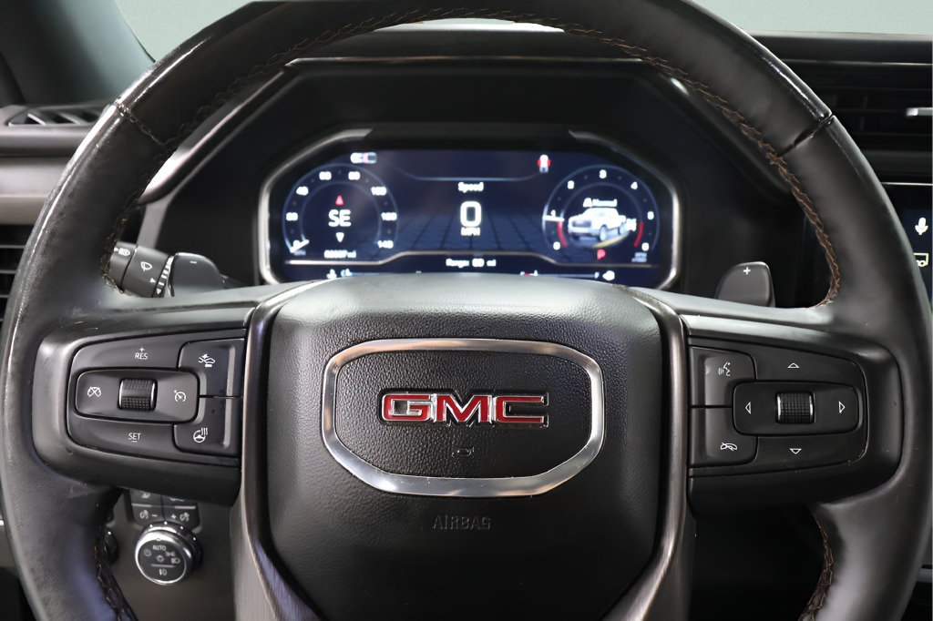 Used 2024 GMC Sierra 1500 AT4 w/ AT4 Preferred Package AWD/4WD image 9