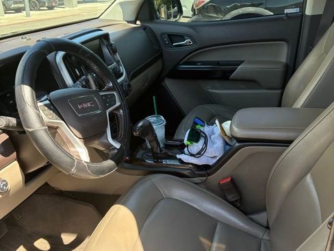Used 2017 GMC Canyon SLT w/ Driver Alert Package AWD/4WD image 5