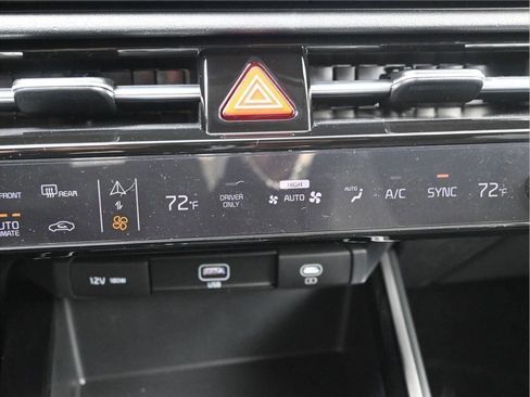 New 2026 Kia Niro LX FWD image 14