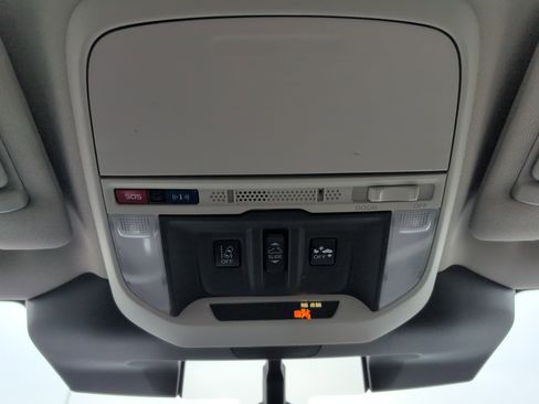 Used 2022 Subaru Forester Limited image 37