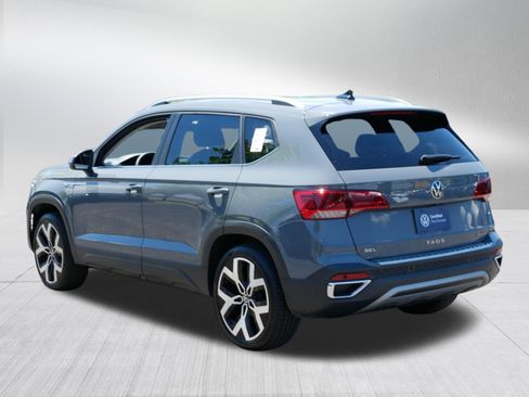 Certified 2023 Volkswagen Taos SEL AWD/4WD image 5
