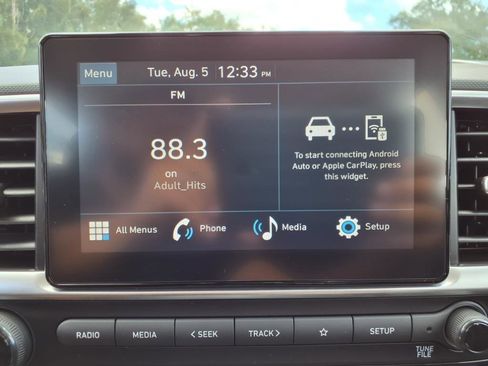 New 2025 Hyundai Venue SEL image 20