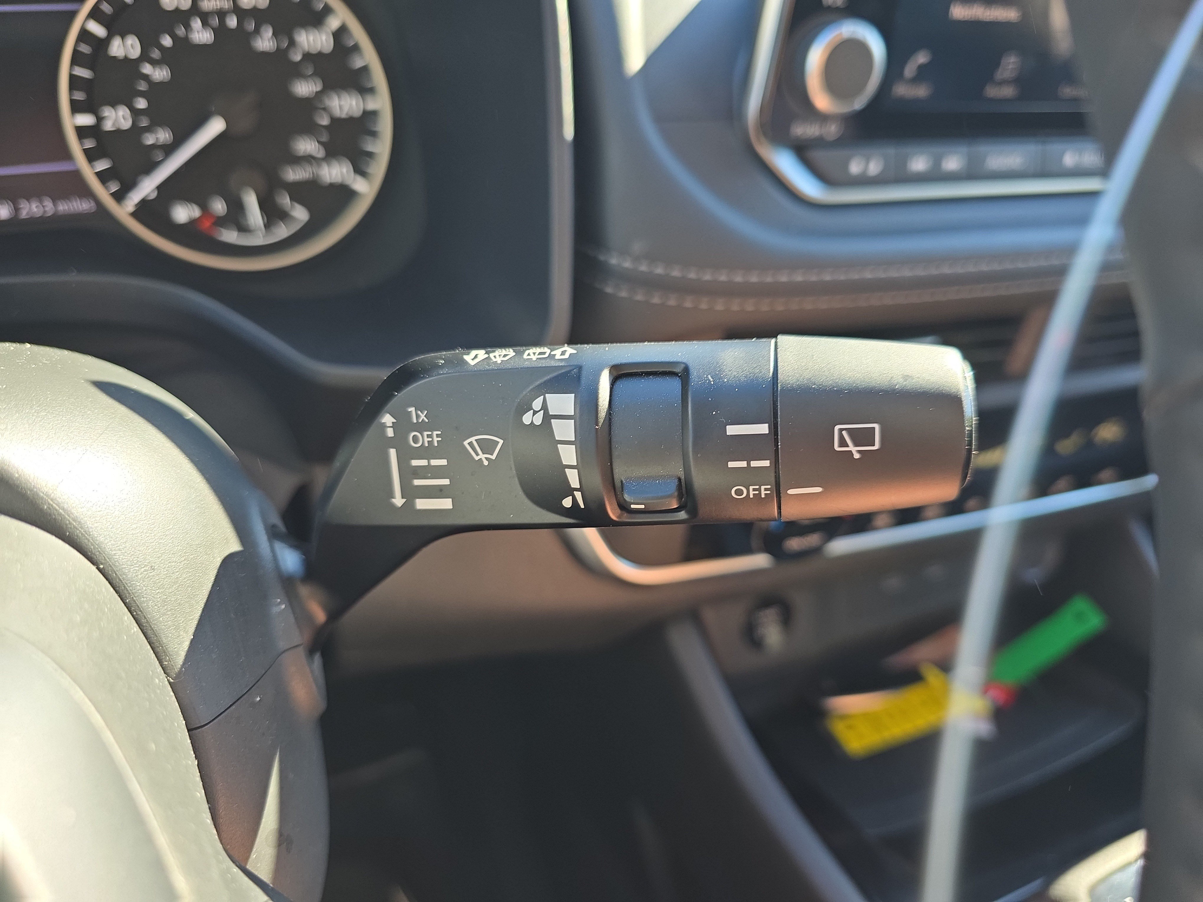 Used 2026 Nissan Rogue SV AWD/4WD image 28