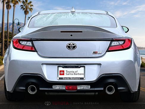 New 2026 Toyota GR86 Premium RWD image 4