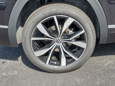 New 2026 Volkswagen Atlas SEL Premium R-Line AWD/4WD image 35