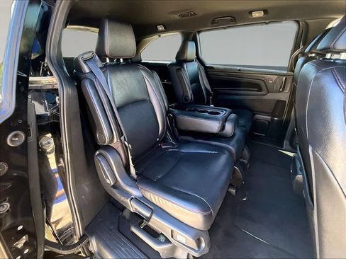 Used 2023 Honda Odyssey Sport image 28