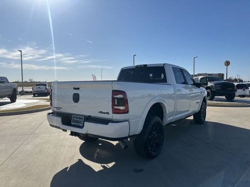 Used 2024 RAM 2500 Limited image 5