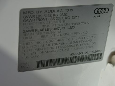 Used 2020 Audi Q3 2.0T Premium image 33