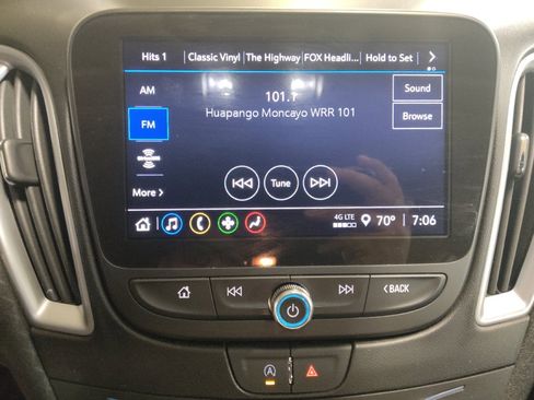 Used 2023 Chevrolet Malibu LT FWD image 25